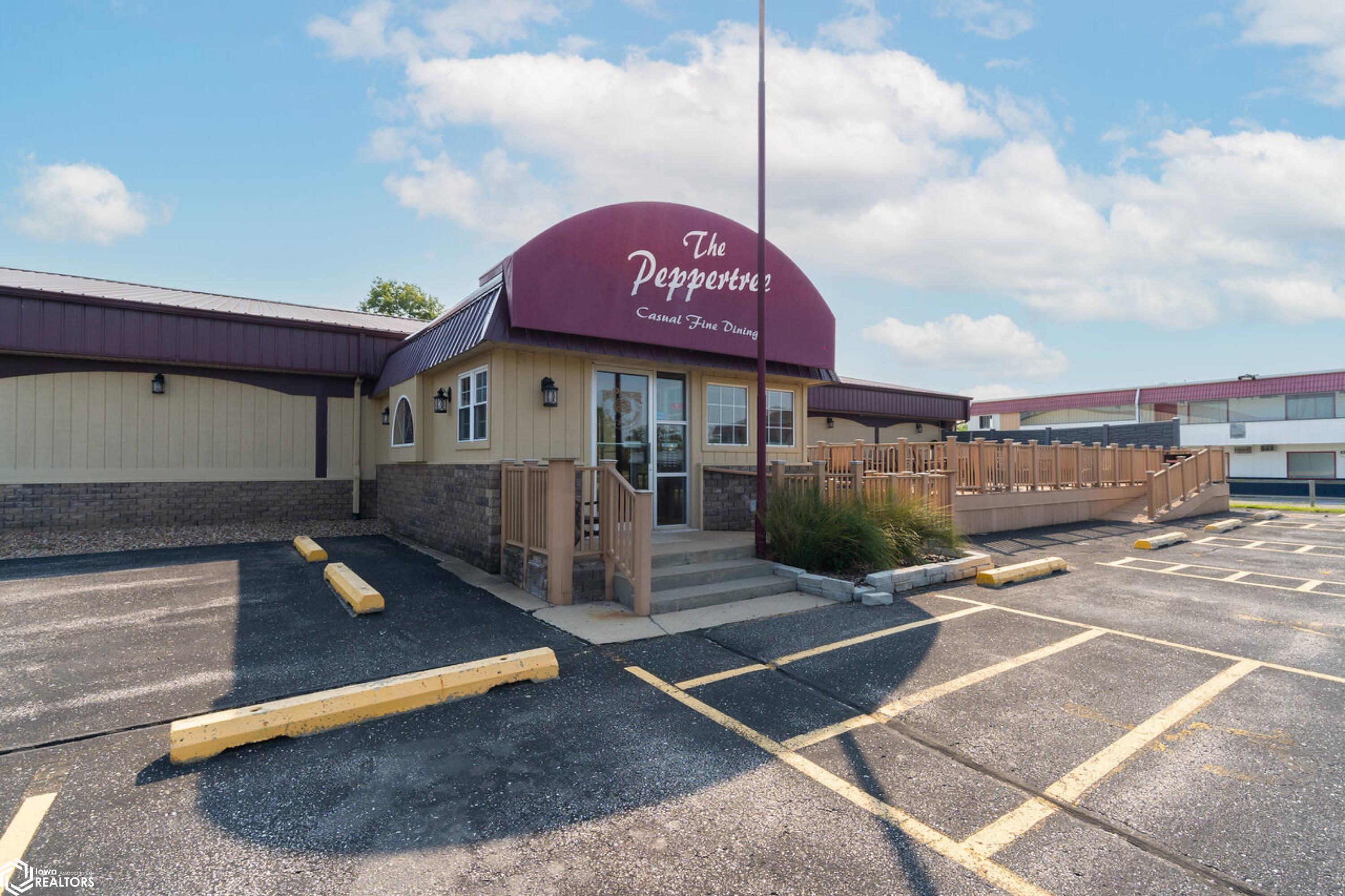 2274 Highway 63, Oskaloosa, IA 52577 photo 1 of 17