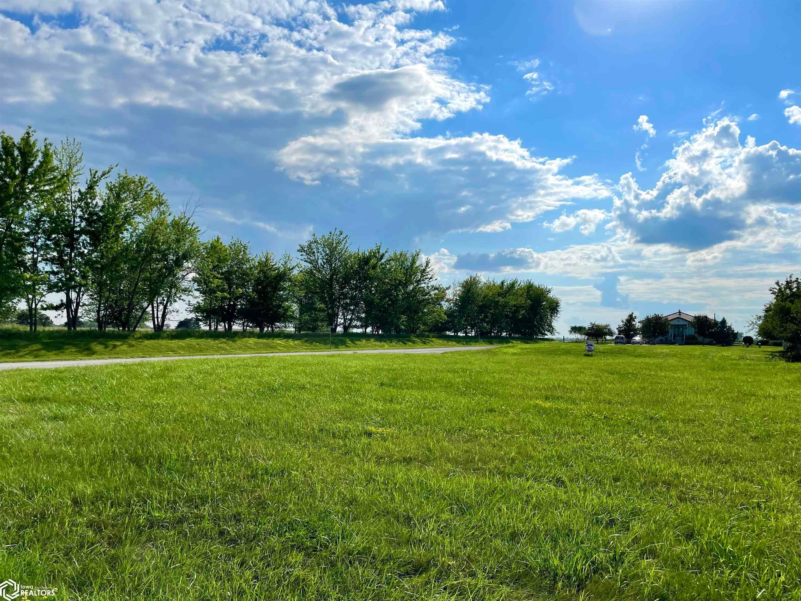 (Lot 20) Jade Avenue, Fairfield, IA 52556 photo 1 of 5