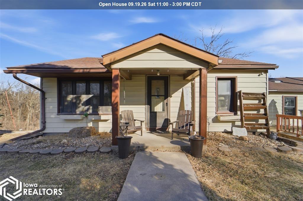 9303 170th Avenue, Ottumwa, IA 52501 photo 1 of 31