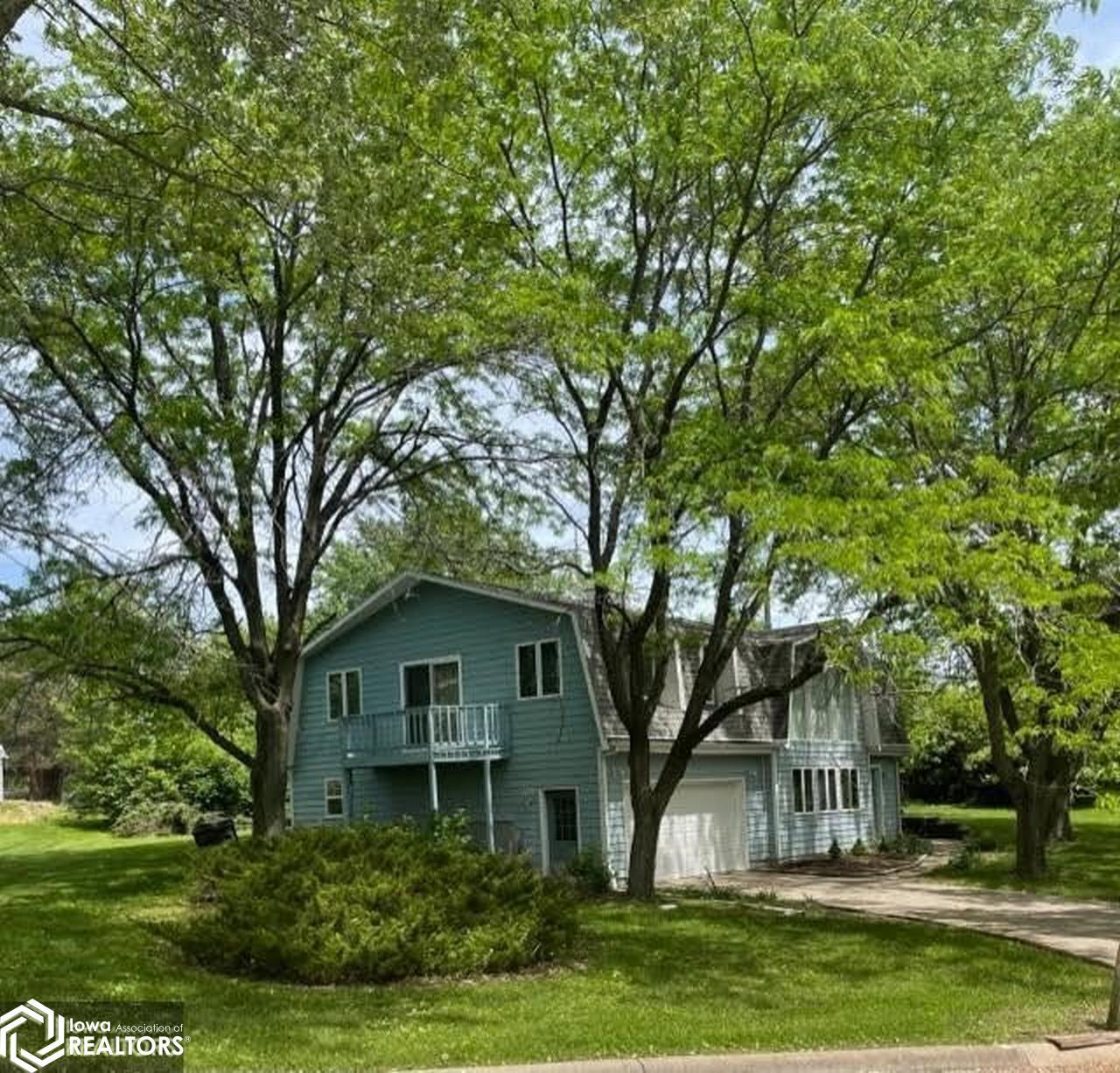 1503 Wonder Way, Fairfield, IA 52556 photo 1 of 81