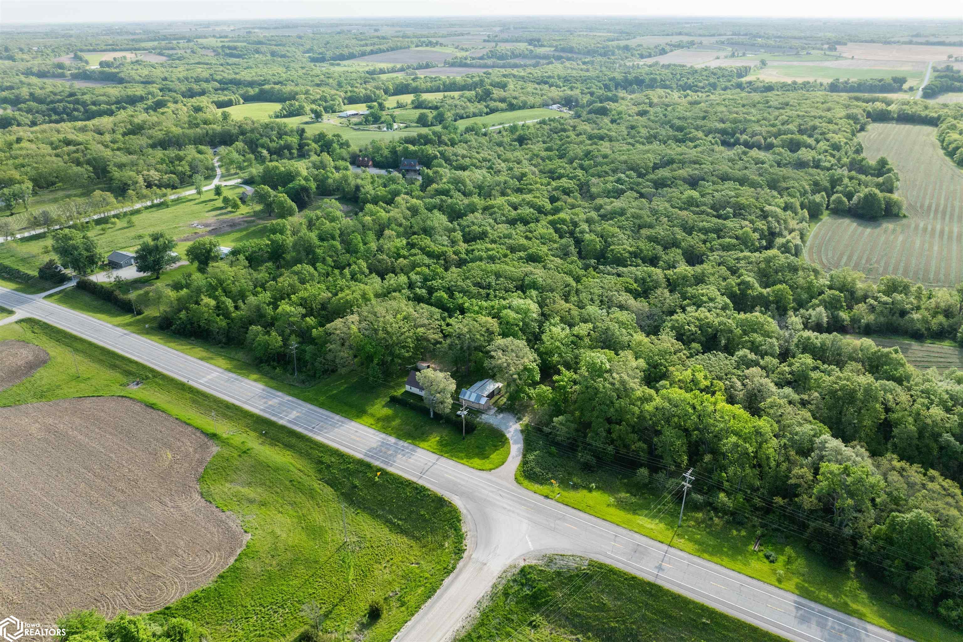 2569 Hwy 1, Fairfield, IA 52556 photo 1 of 64