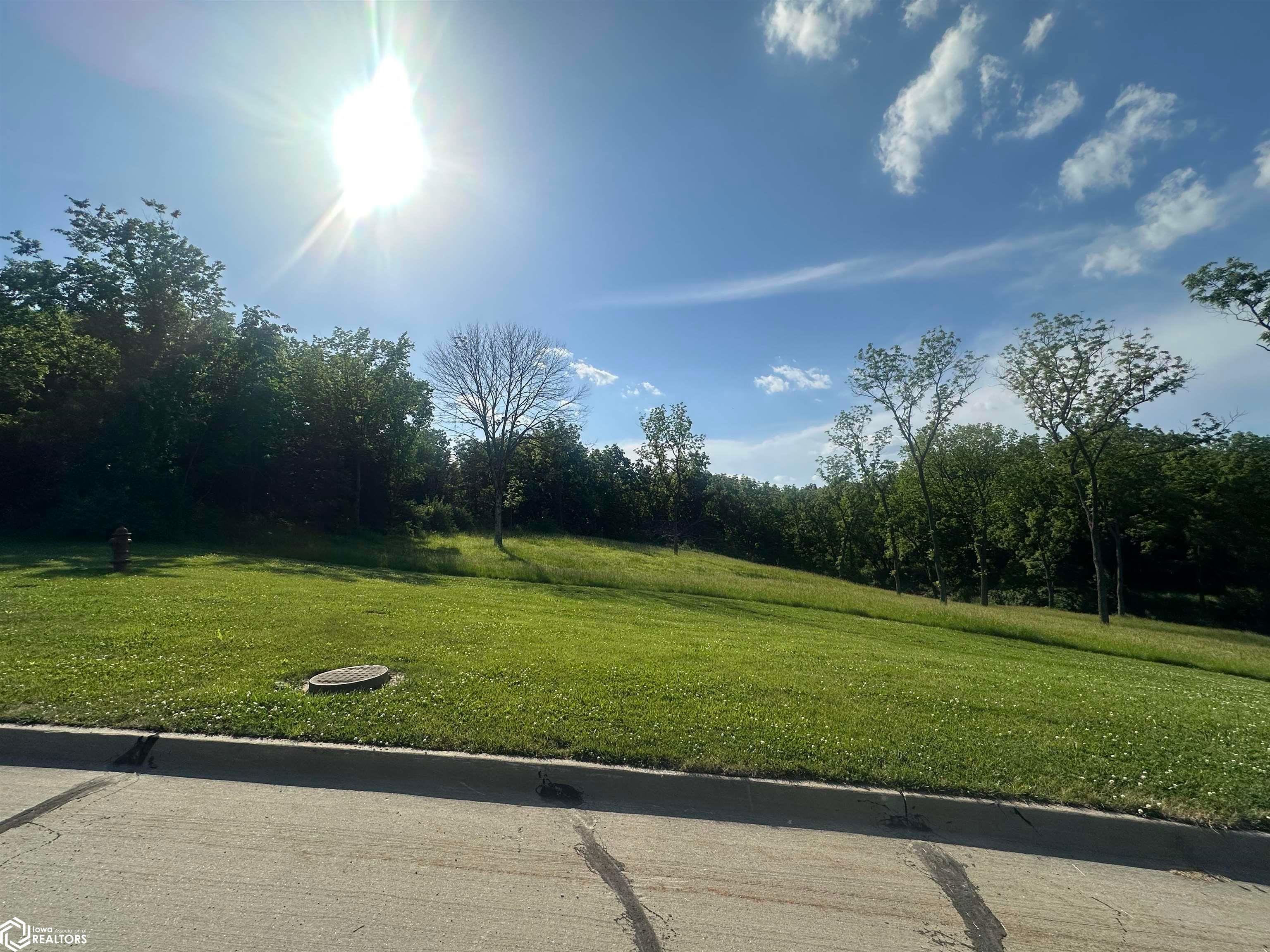 20285 Bella Vista Drive, Centerville, IA 52544 photo 1 of 11