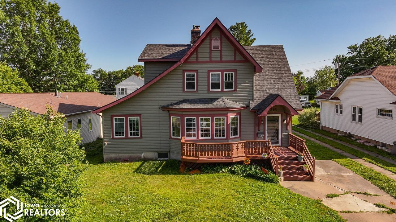216 Vogel Avenue, Ottumwa, IA 52501 photo 1 of 34