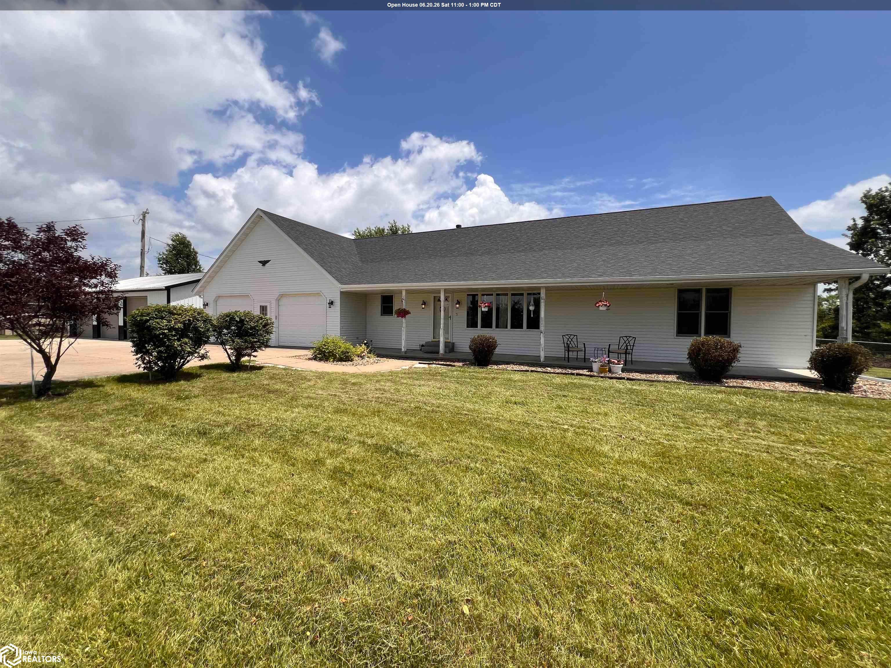 1152 Lake Road, Ottumwa, IA 52501 photo 1 of 61