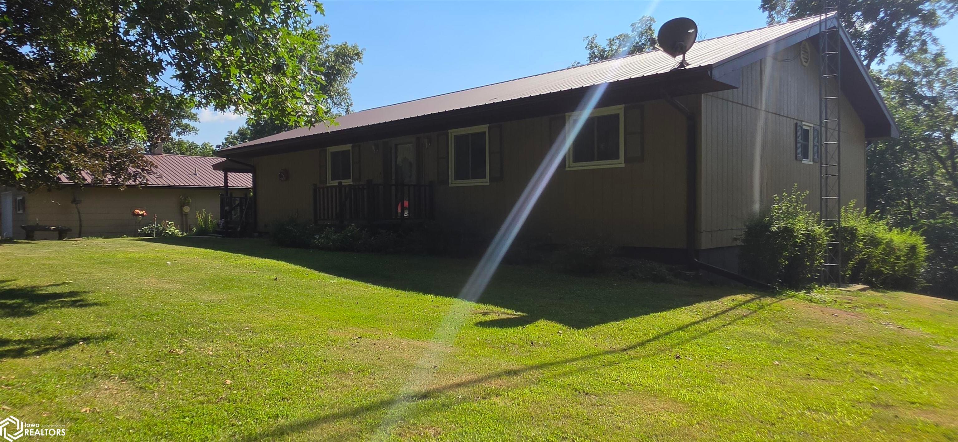 19701 520Th Street, Centerville, IA 52544 photo 1 of 52