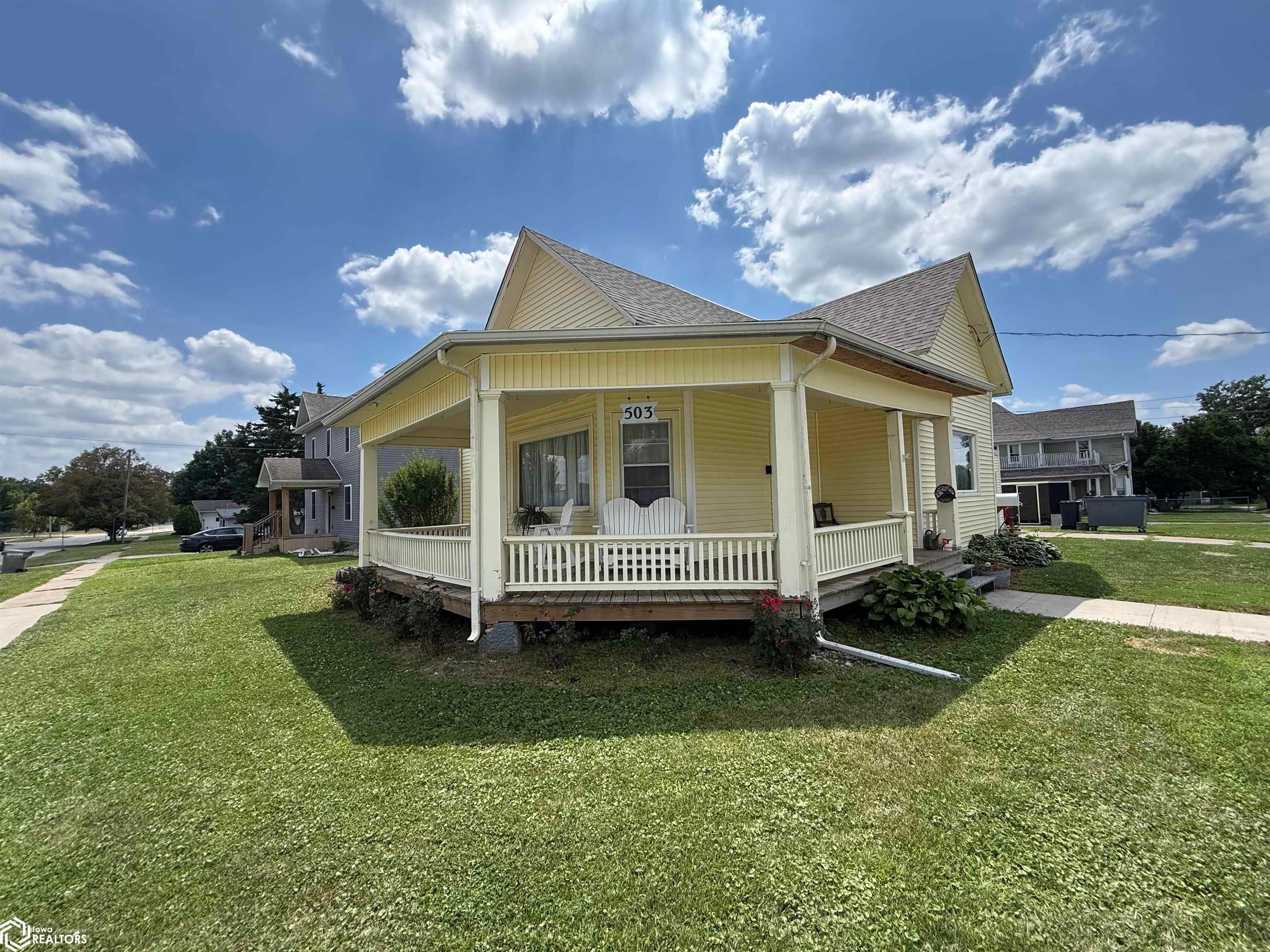 503 S Clinton Street, Albia, IA 52531 photo 1 of 28