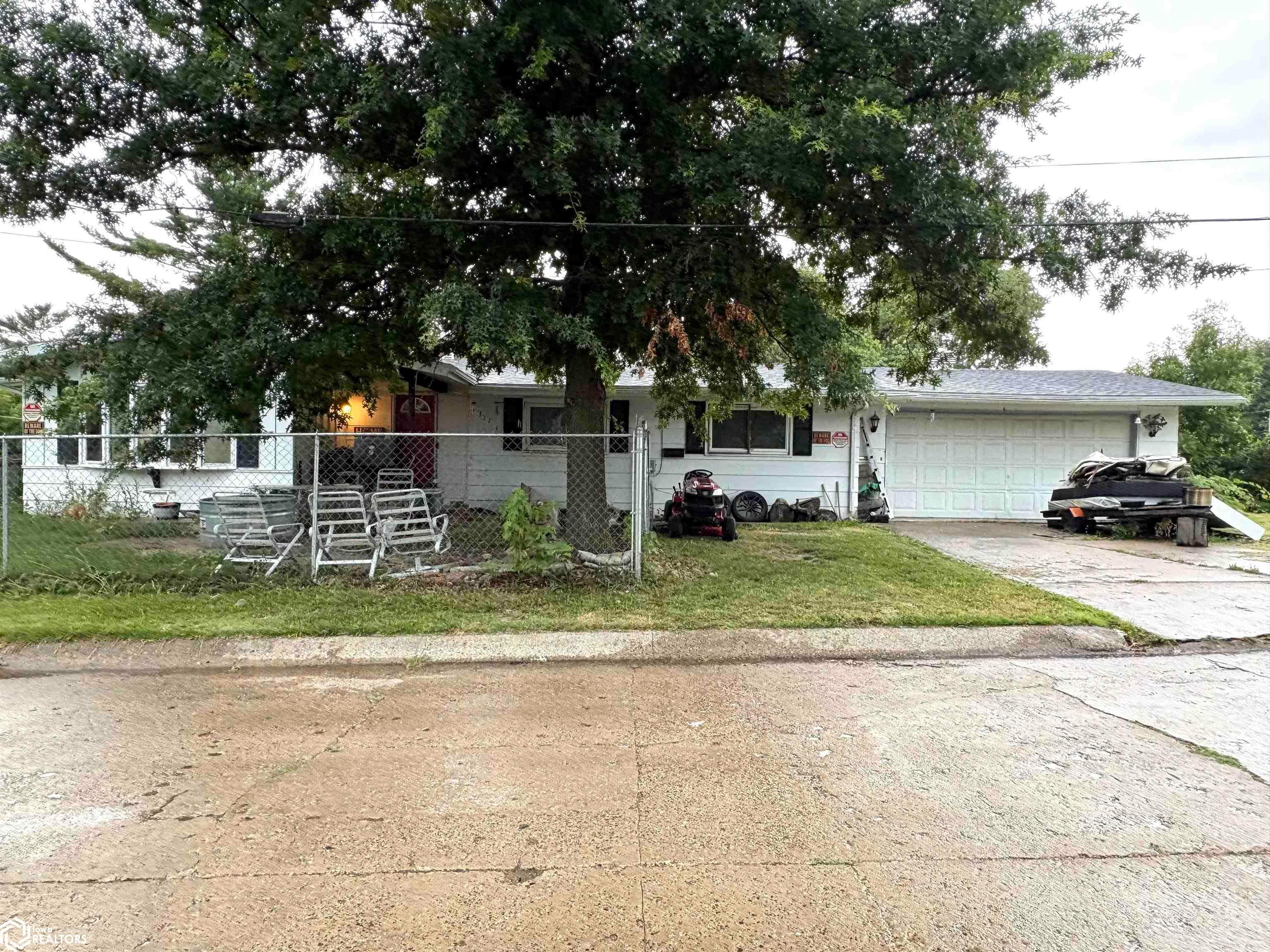 311 W Prairie Street, Centerville, IA 52544 photo 1 of 1