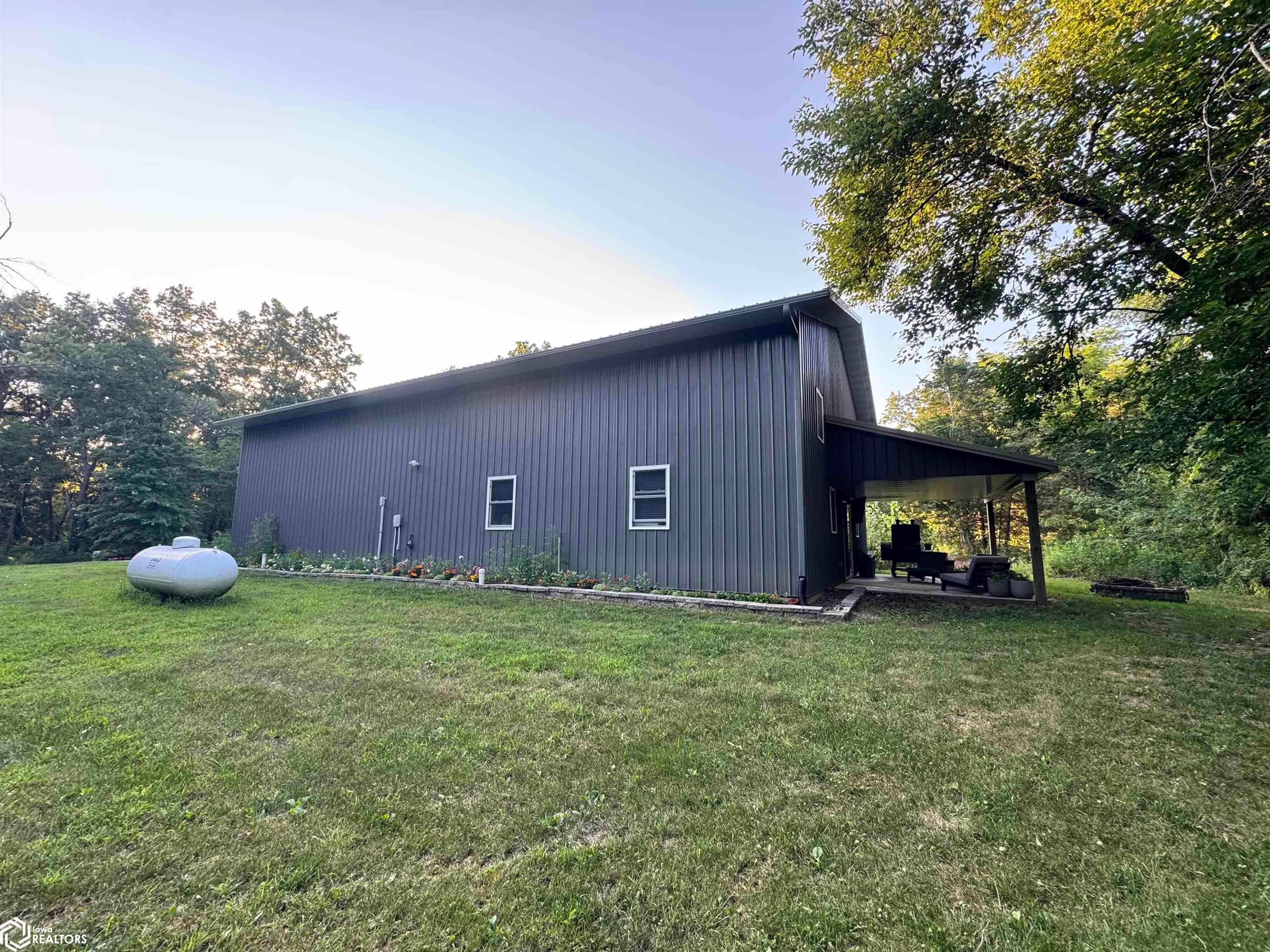 21542 Peach Avenue, Bloomfield, IA 52537 photo 1 of 31