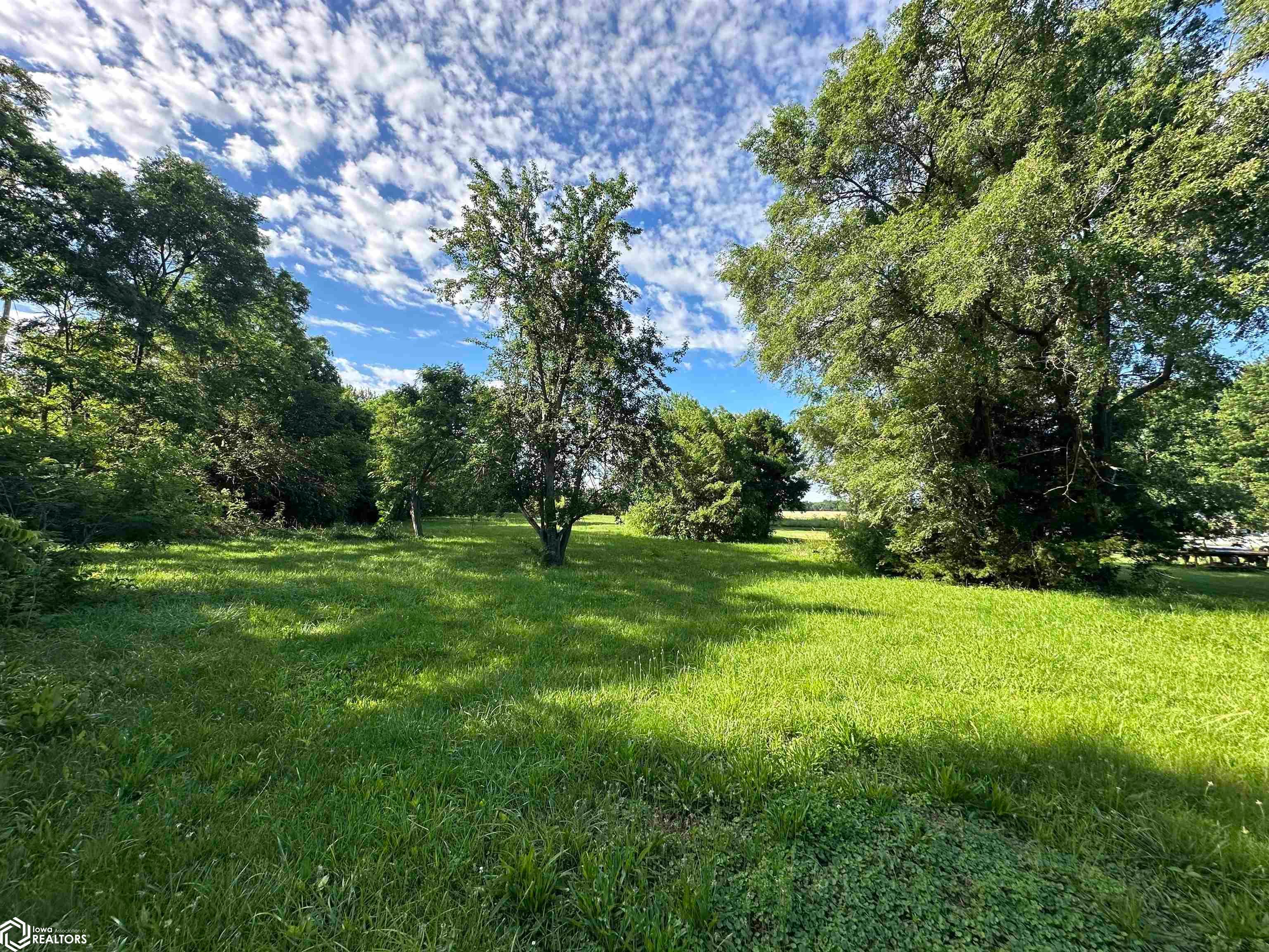 839 S Moore, Ottumwa, IA 52501 photo 1 of 5