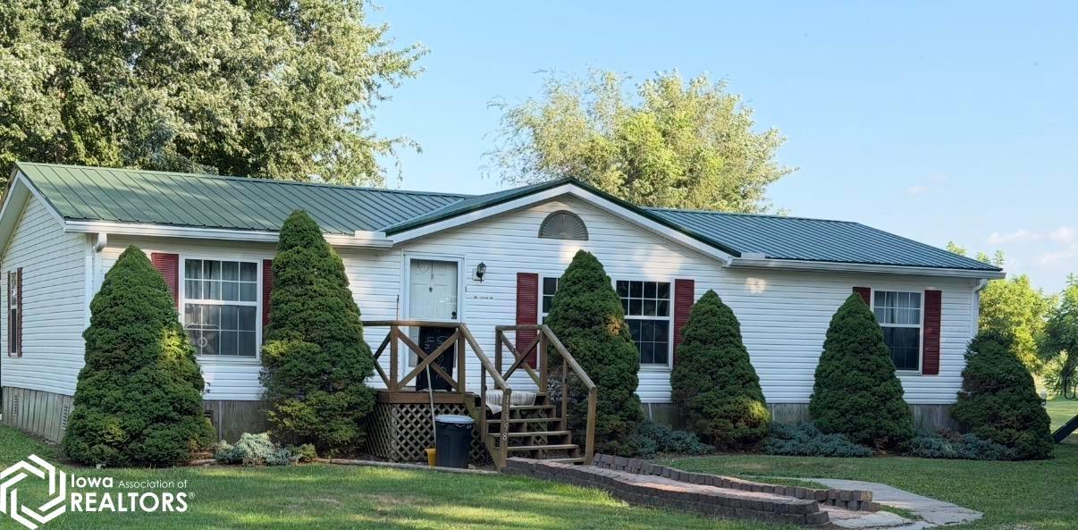 11358 Rabbit Run Road, Ottumwa, IA 52501 photo 1 of 38