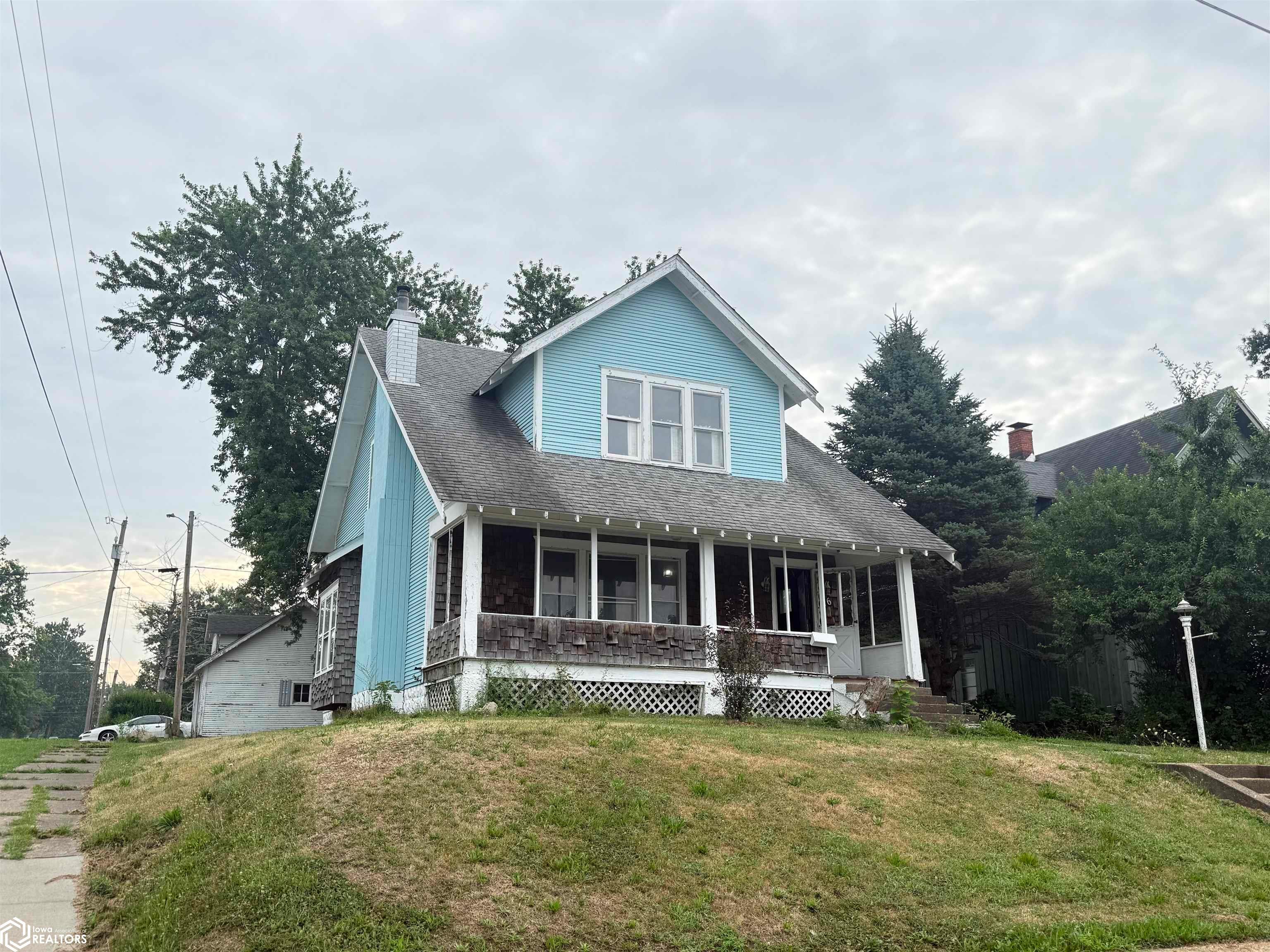 116 N Ash Street, Ottumwa, IA 52501 photo 1 of 23