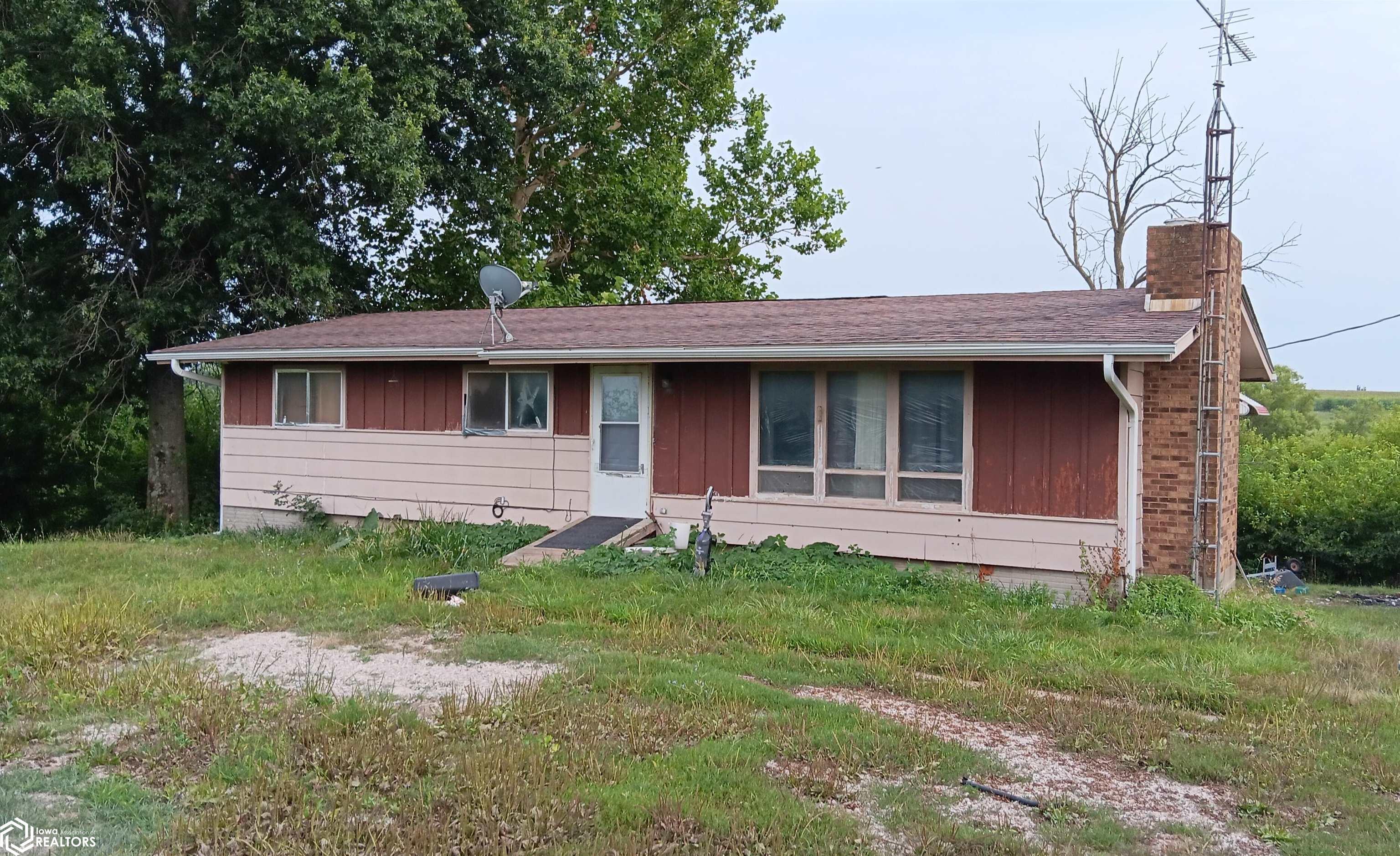 23087 170Th Street, Bloomfield, IA 52537 photo 1 of 10