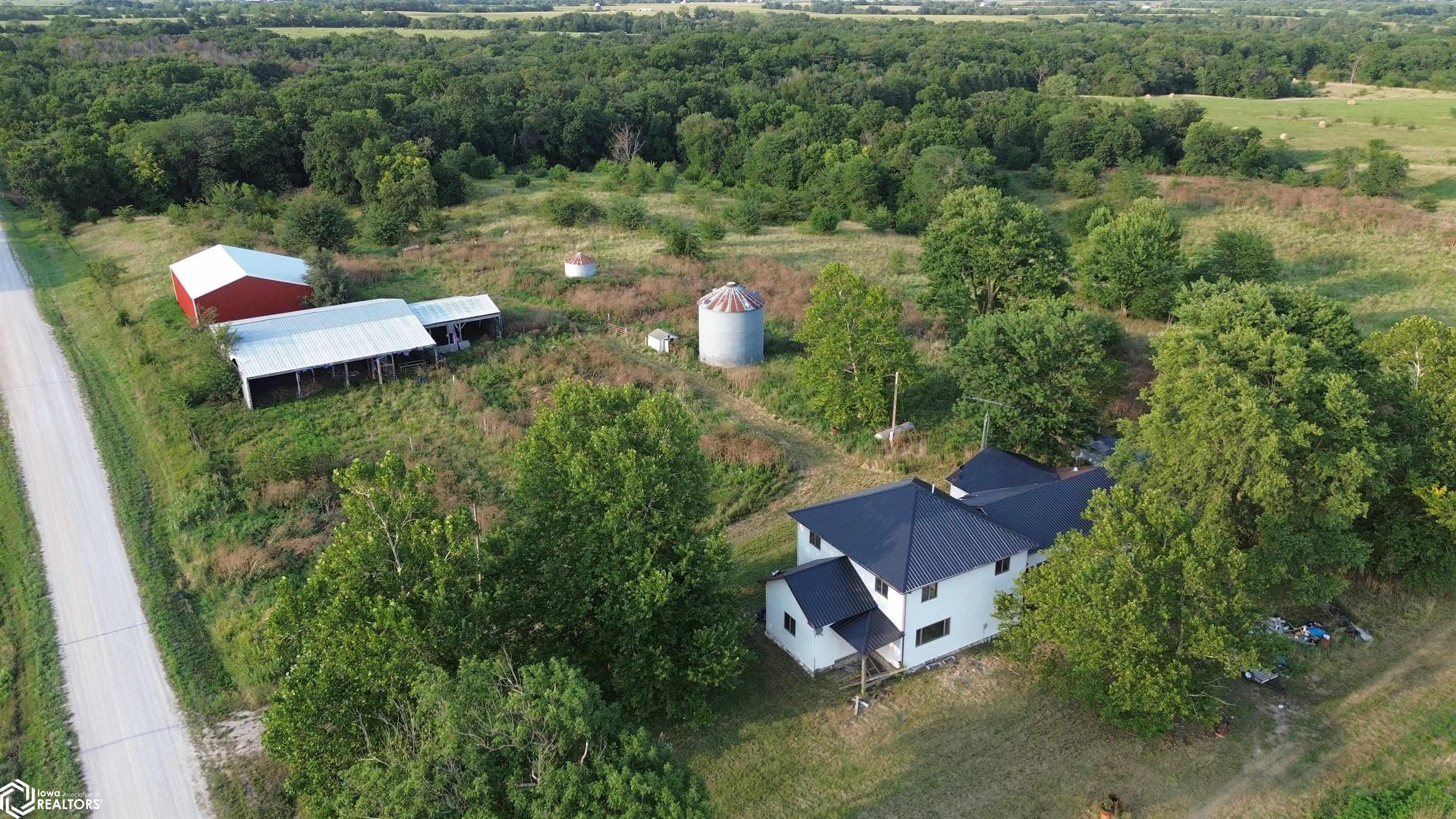 24414 Nickel Avenue, Keosauqua, IA 52565 photo 1 of 64