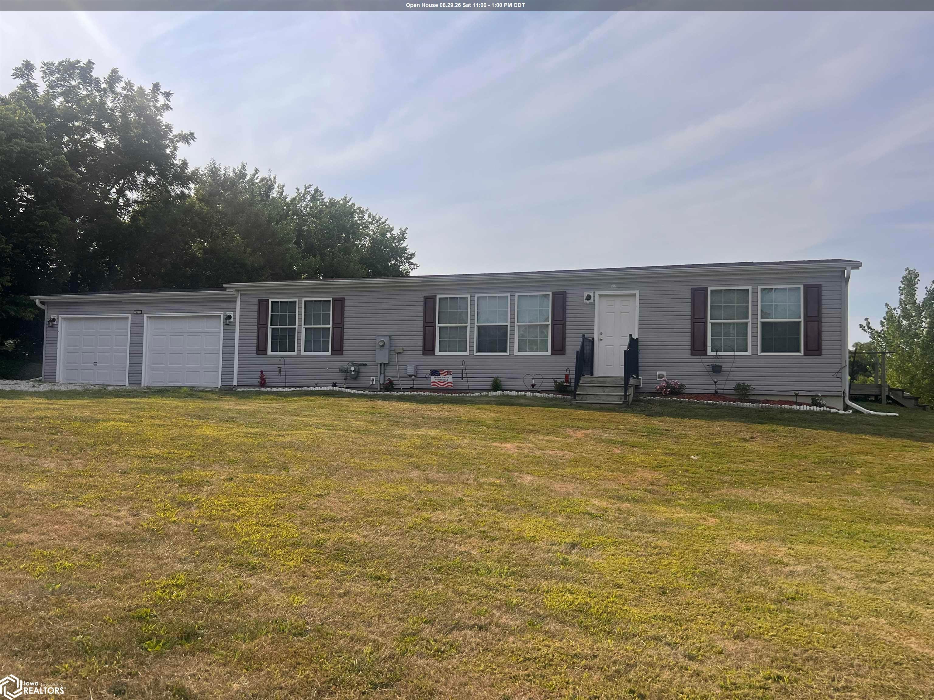 2151 Rosebrier Drive, Fairfield, IA 52556 photo 1 of 28