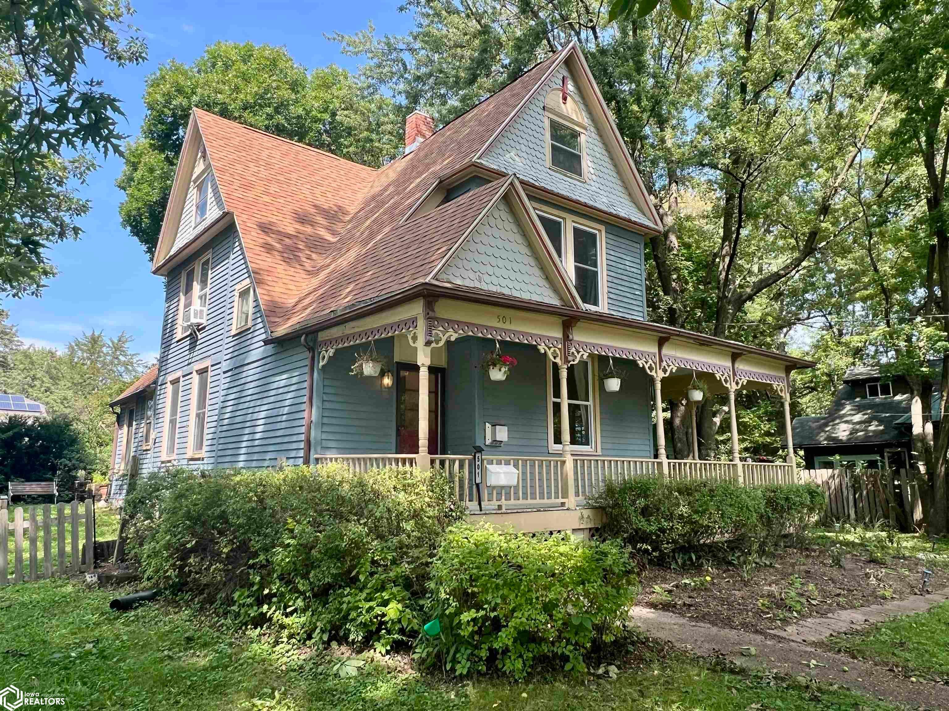 501 E Lowe Avenue, Fairfield, IA 52556 photo 1 of 33