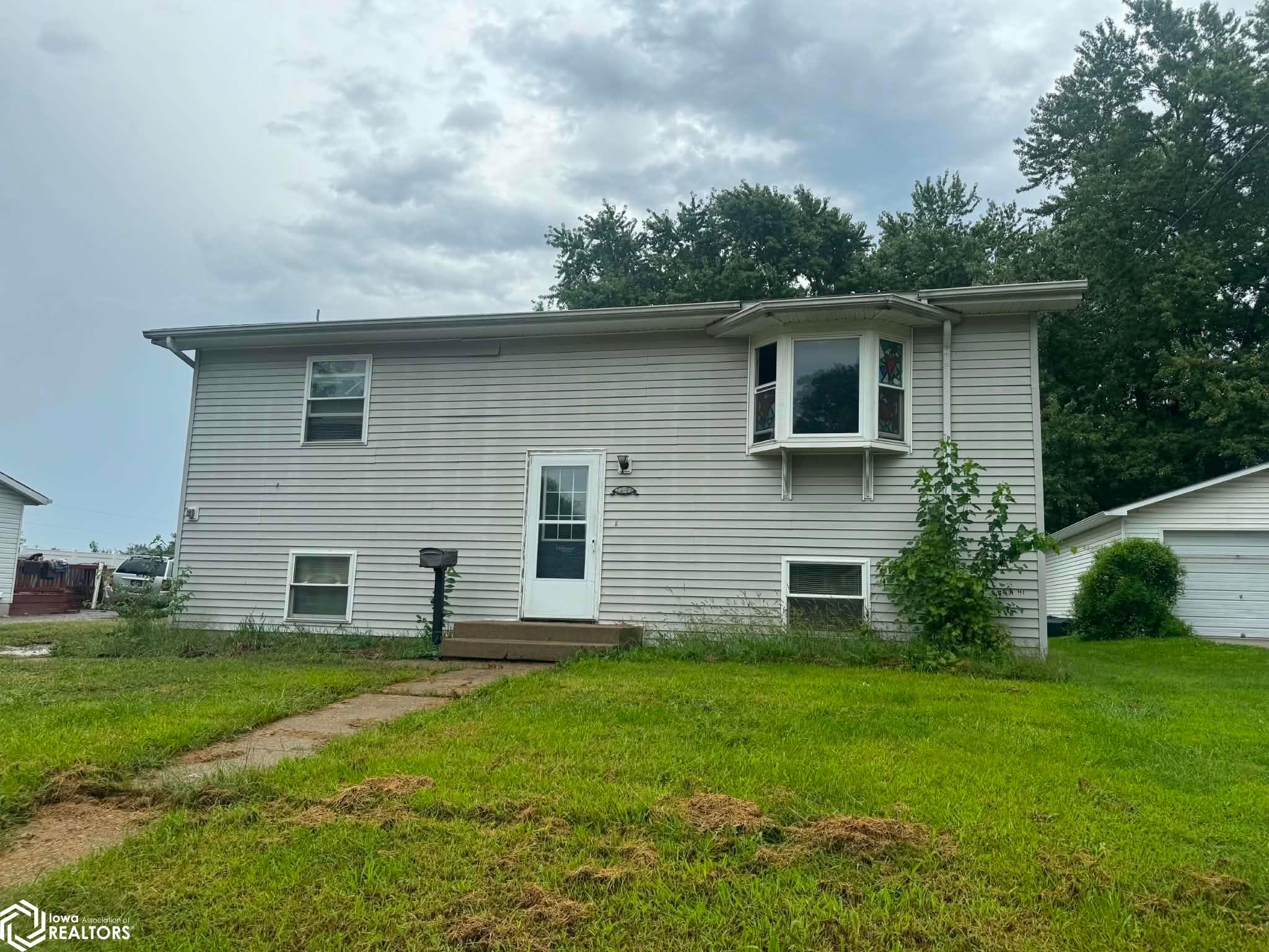 1921 S 16Th Street, Centerville, IA 52544 photo 1 of 21
