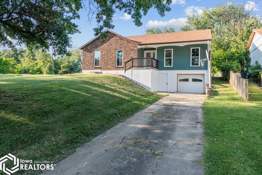 1109 W Van Buren, Centerville, IA 52544 photo 1 of 24