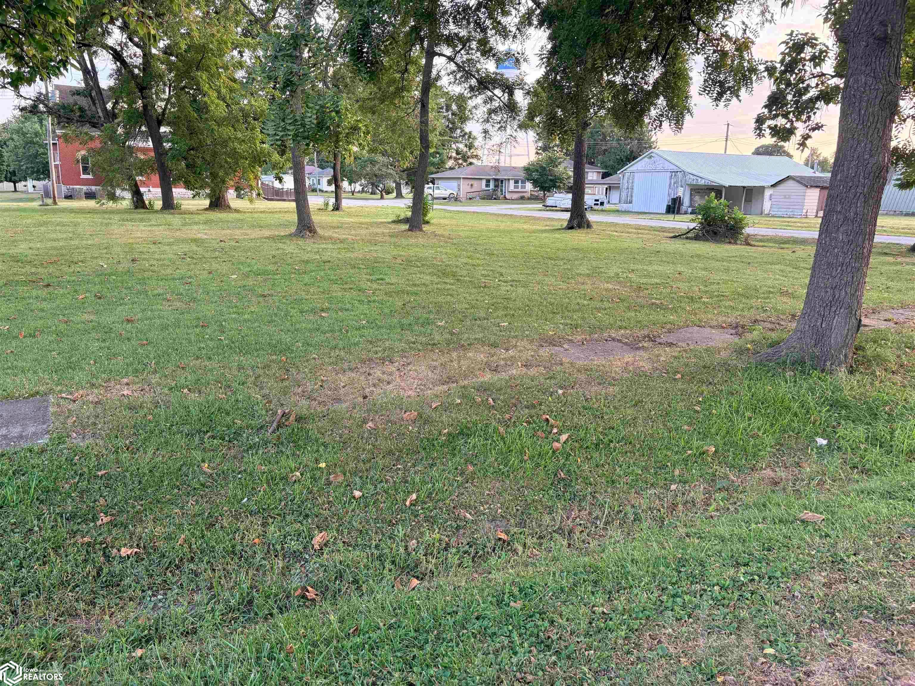 202 E 5Th Street, Moulton, IA 52572 photo 1 of 3