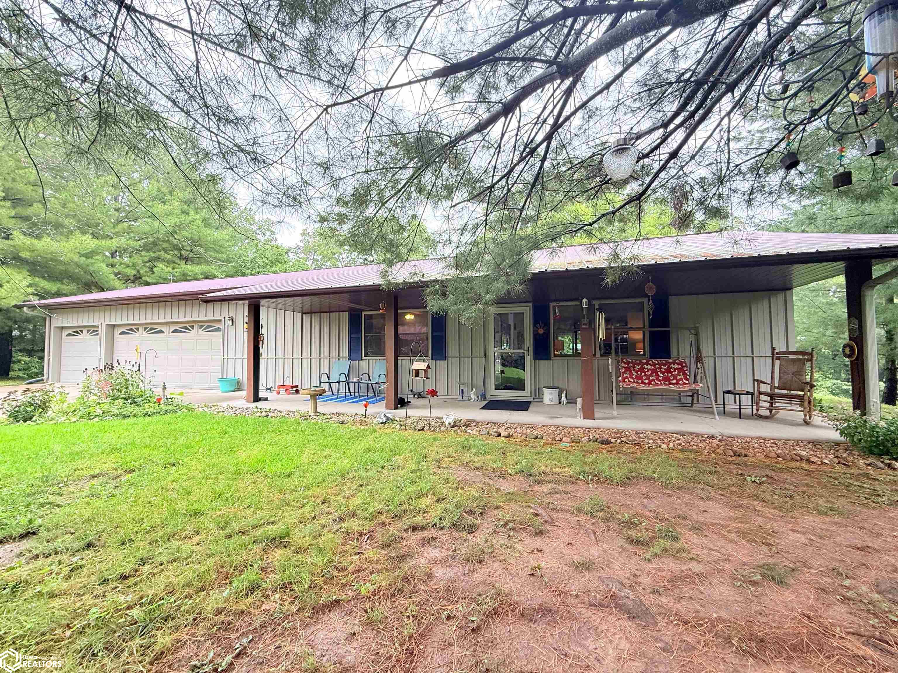 22350 Smith Street, Keosauqua, IA 52565 photo 1 of 45