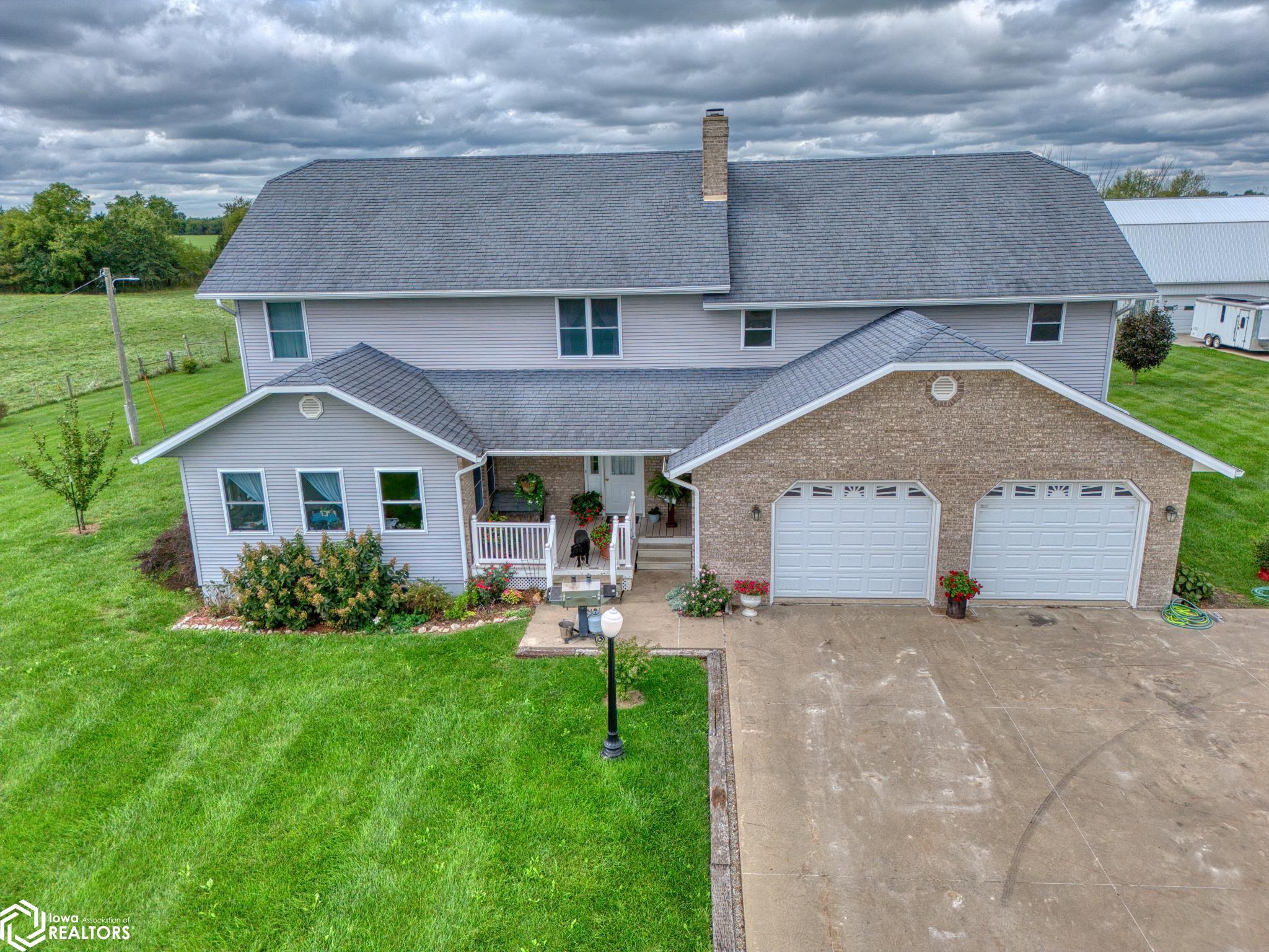 21317 Lilac Avenue, Bloomfield, IA 52537 photo 1 of 63