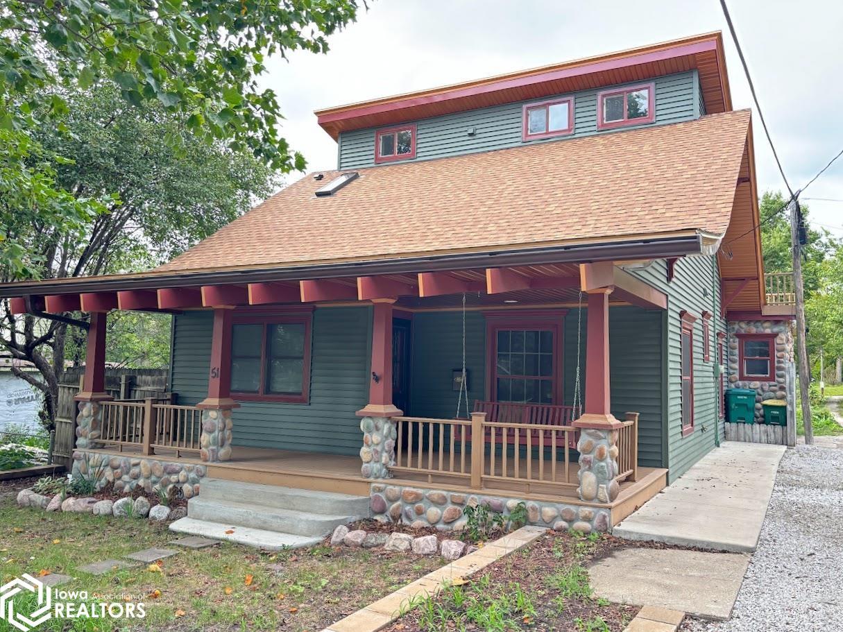 51 W Kirkwood Avenue, Fairfield, IA 52556 photo 1 of 31