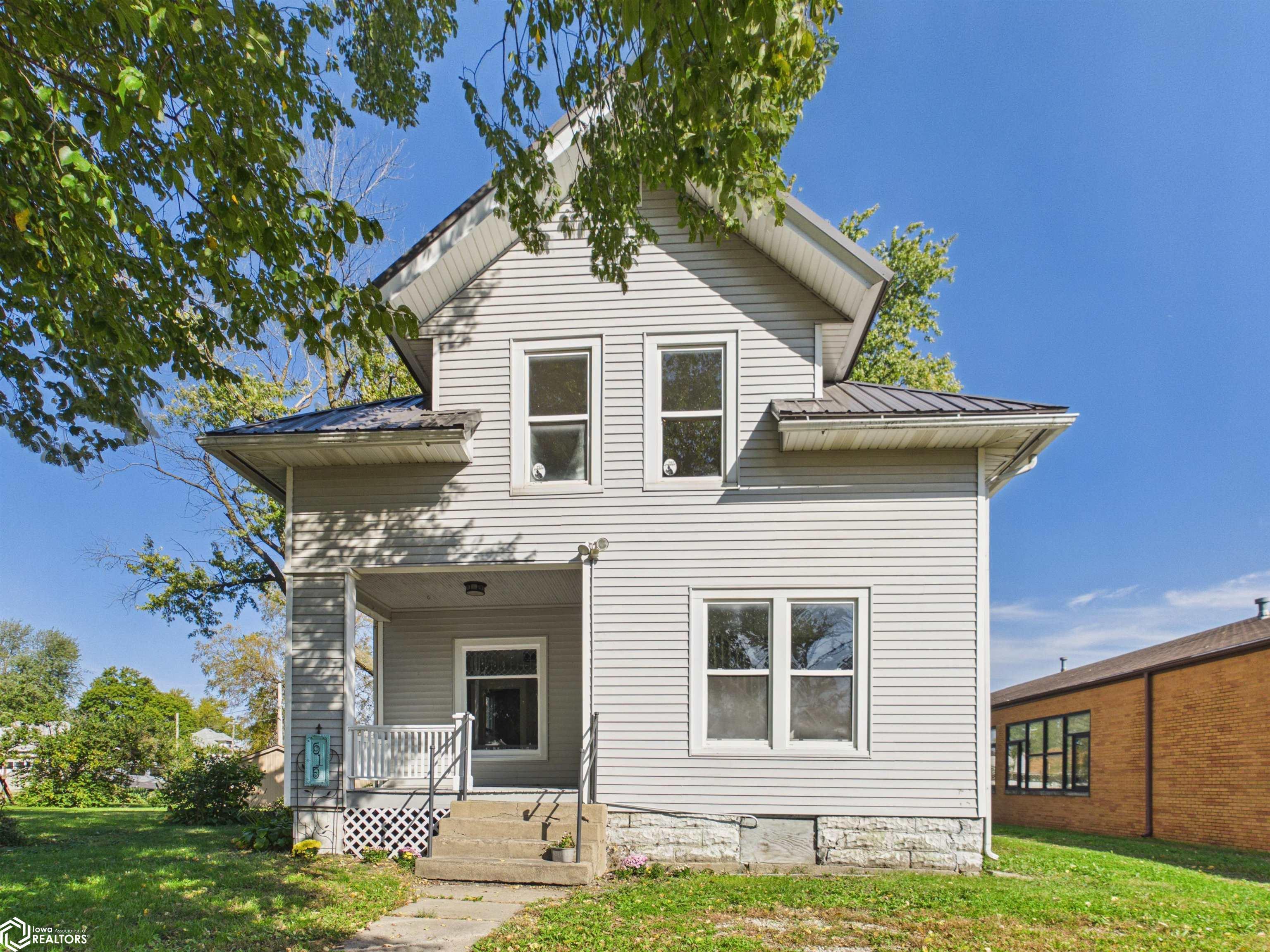 615 Washington Avenue E, Albia, IA 52531 photo 1 of 28