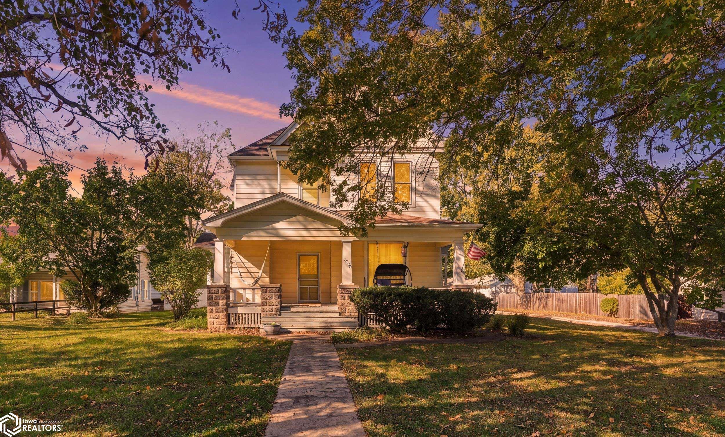 1000 S Main, Fairfield, IA 52556 photo 1 of 51