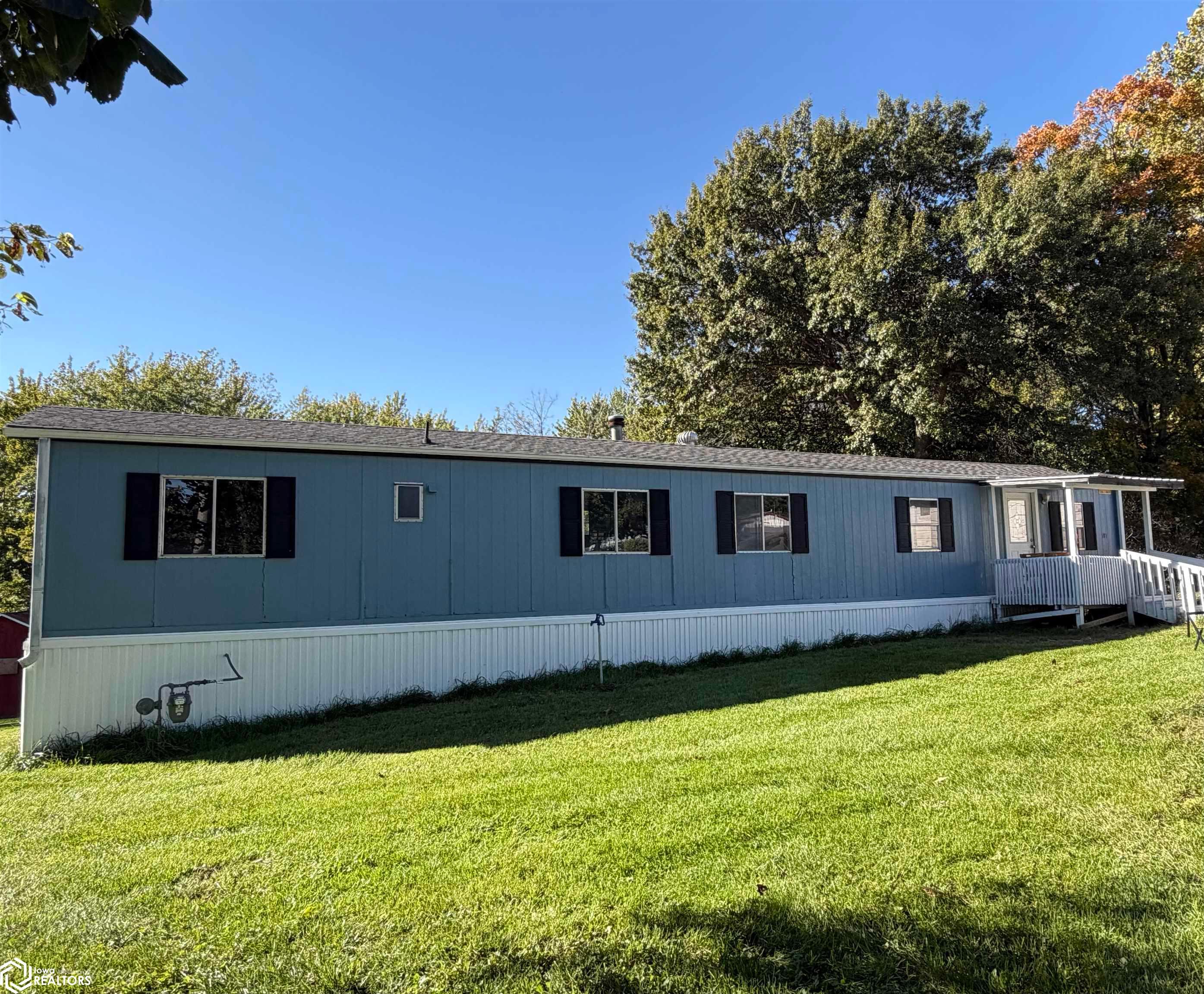 107 S Broadway, Lockridge, IA 52635 photo 1 of 5