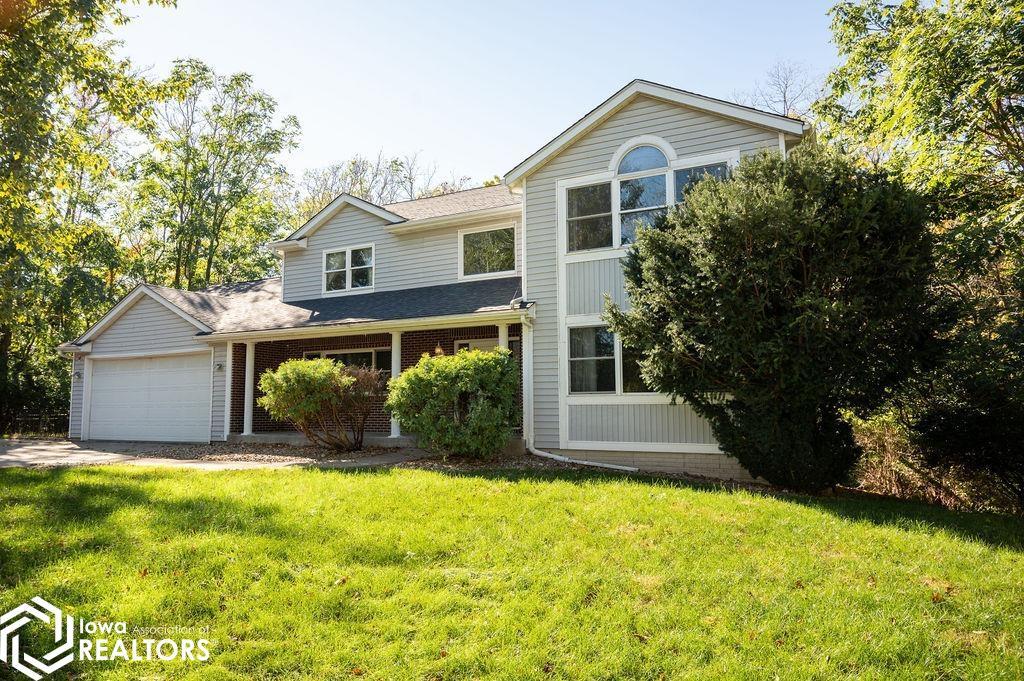 2009 Hickory Street, Ottumwa, IA 52501 photo 1 of 100