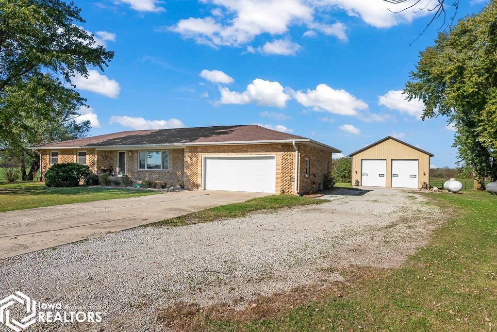 22776 195th, Bloomfield, IA 52537 photo 1 of 26