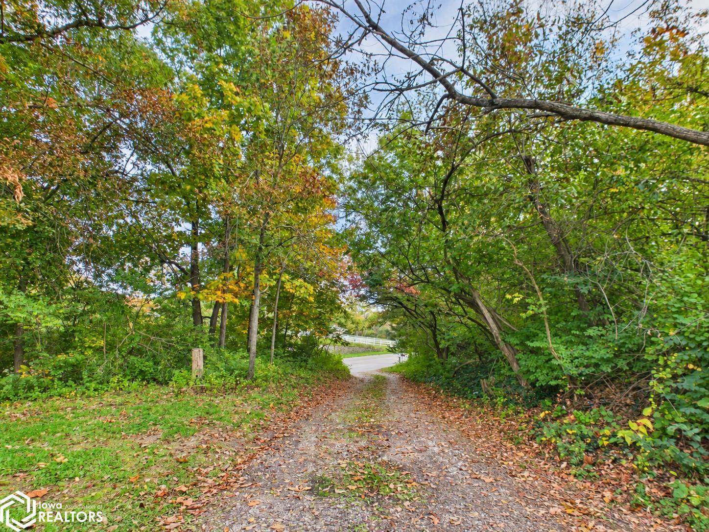 11581 Dahlonega Road, Ottumwa, IA 52501 photo 1 of 27